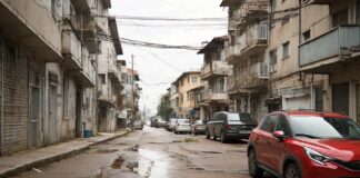 В Феодосии более 50 улиц и несколько населенных пунктов останутся без воды почти на двое суток В Феодосии более 50 улиц и несколько населенных пунктов останутся без воды почти на двое суток